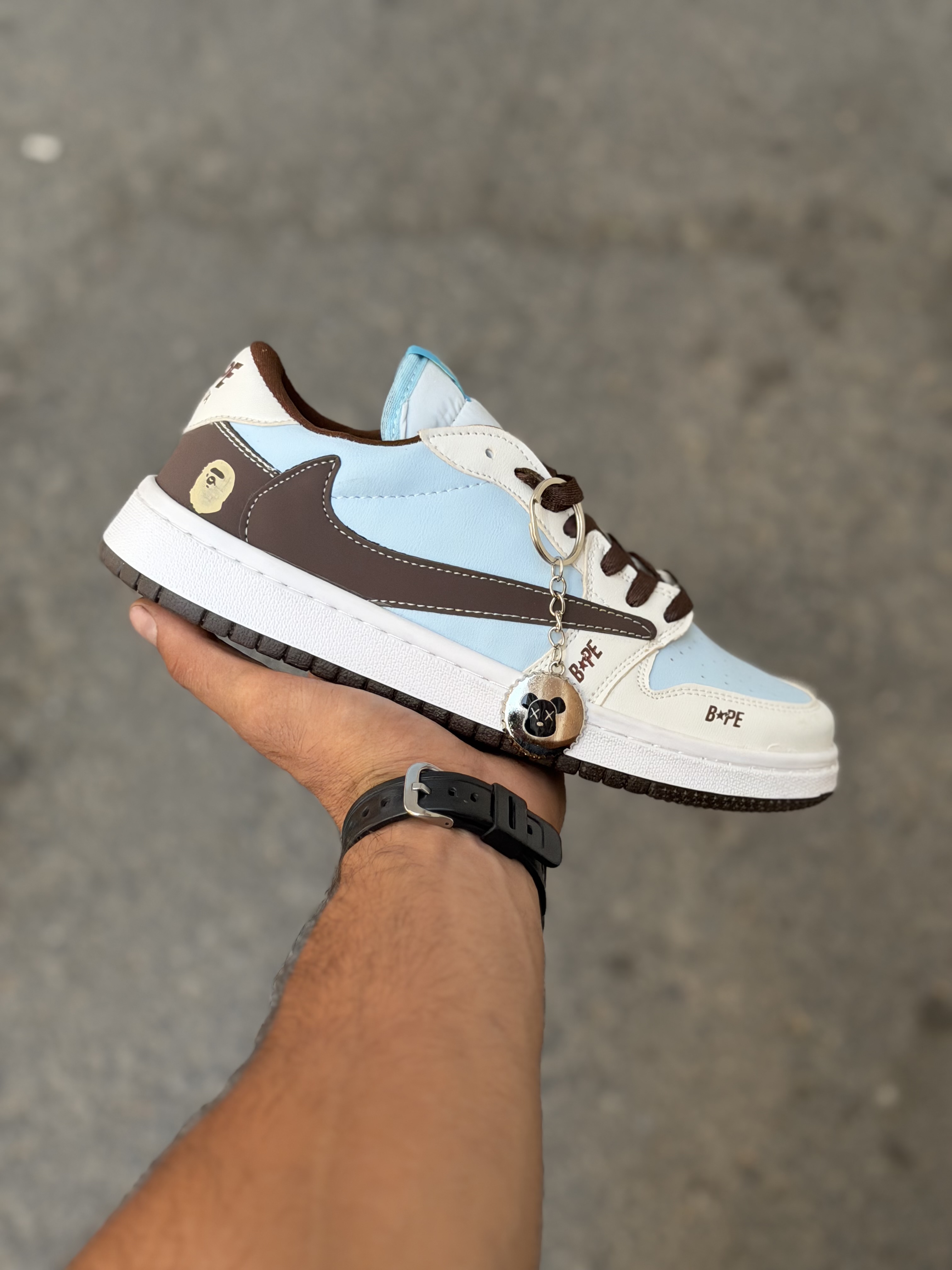 کتونی ترویس Bape آبی قهوه‌ای کد(۱۶۸)