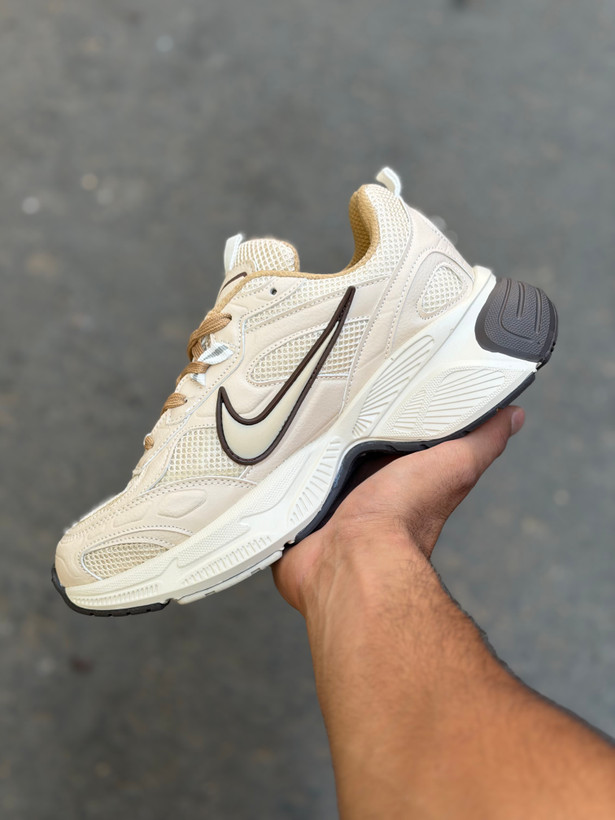 کتونی نایک V5K موکا کد(۱۸۸)